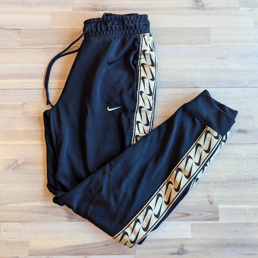 Nike Sportswear Tape Logo‎ Jogger Pants